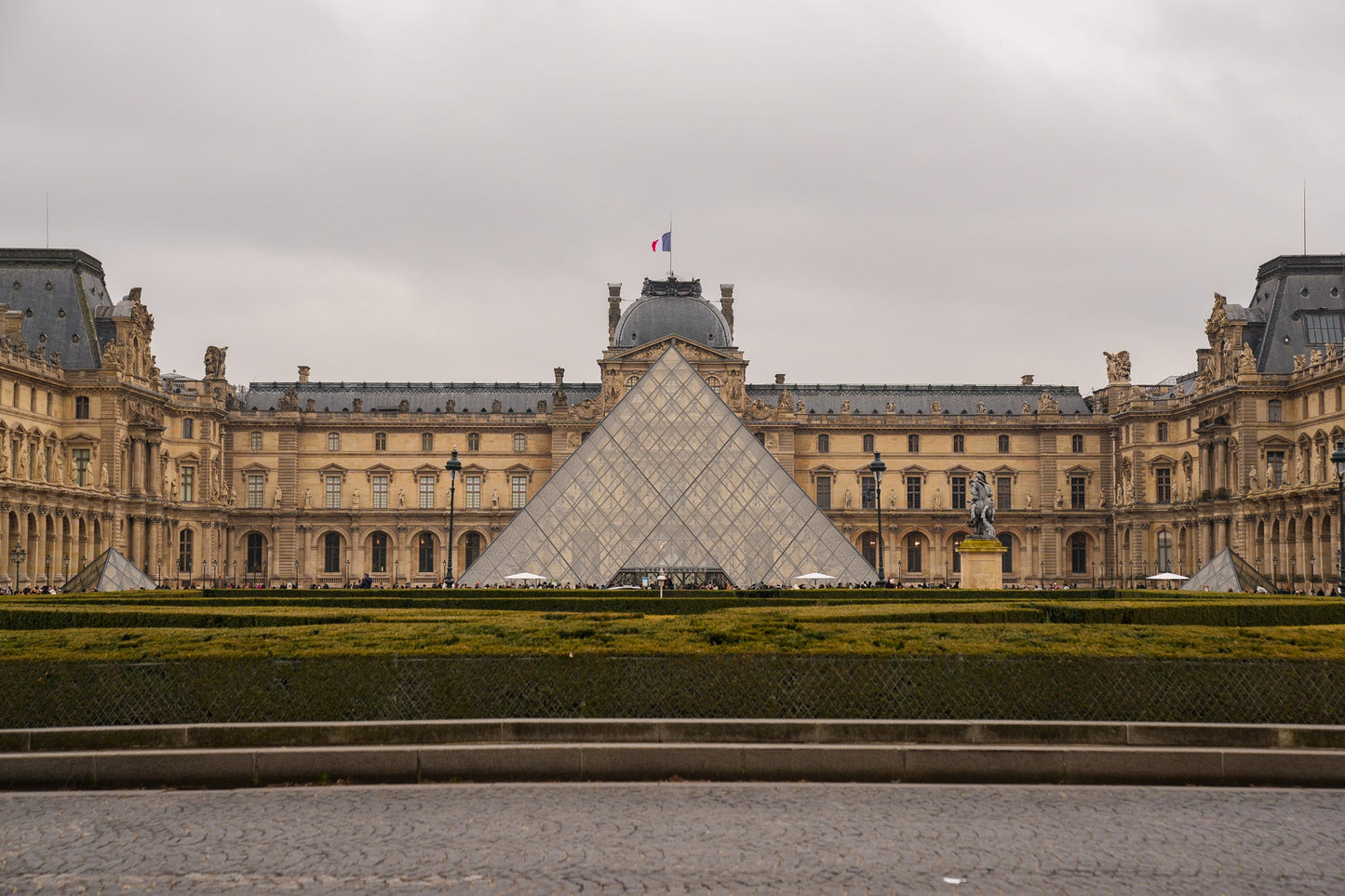 Fr2505 - Louvre - Professional Fine Art Print and Wall Art by MK2 Photos