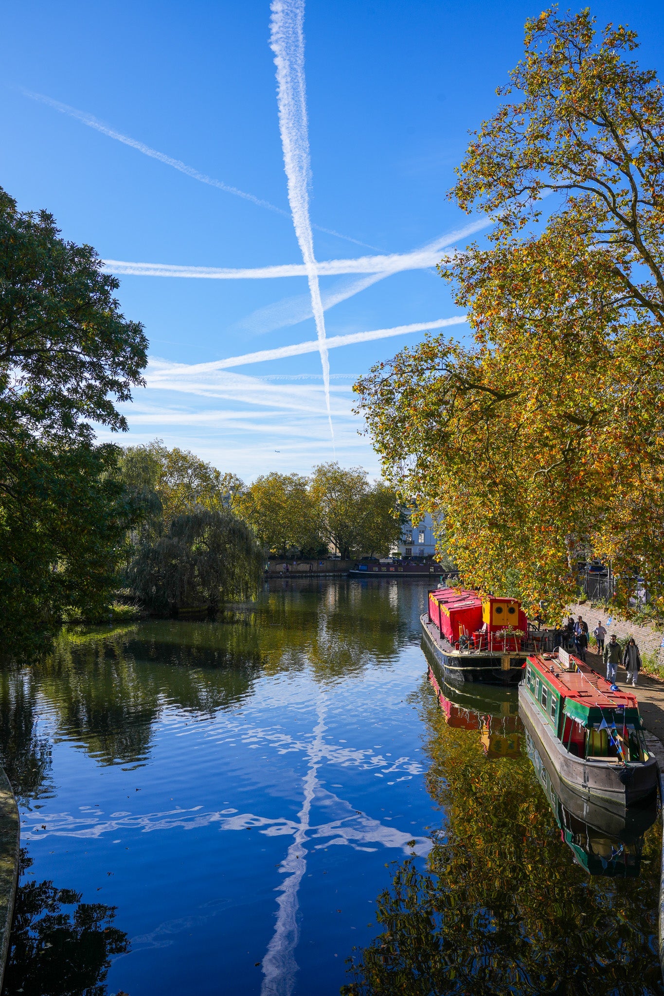 Lo2402 - Canal - Professional Fine Art Print and Wall Art by MK2 Photos
