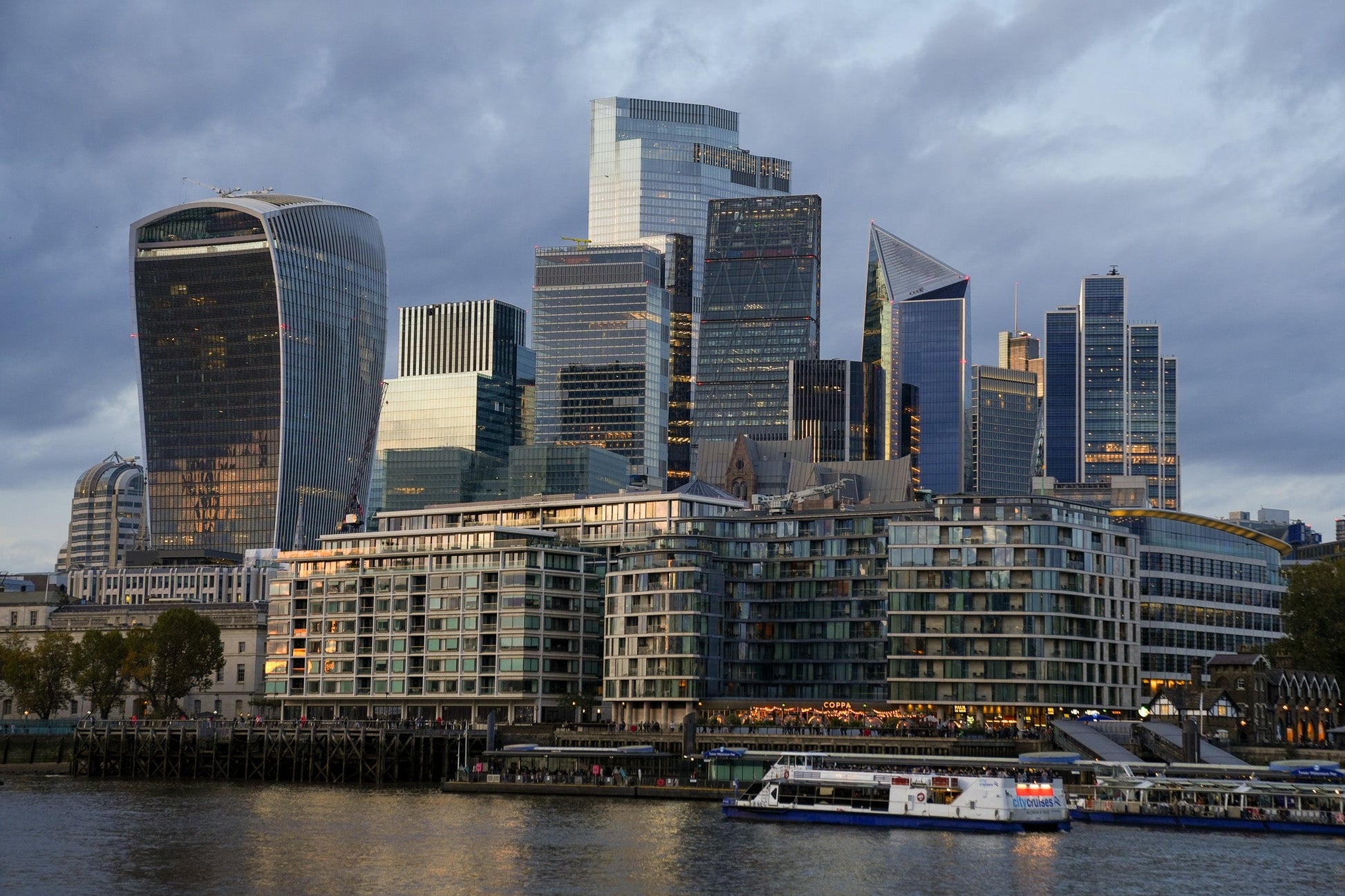 Lo2416 - London Skyline - Professional Fine Art Print and Wall Art by MK2 Photos